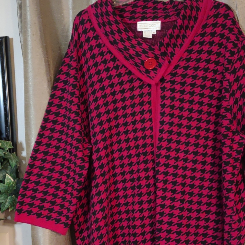 Maurada Houndstooth size 3X Sweater